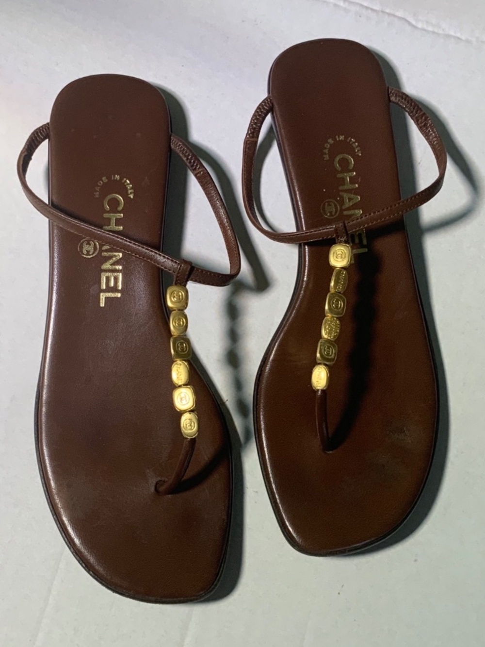 CHANEL LOGO LEATHER THONG SANDALS